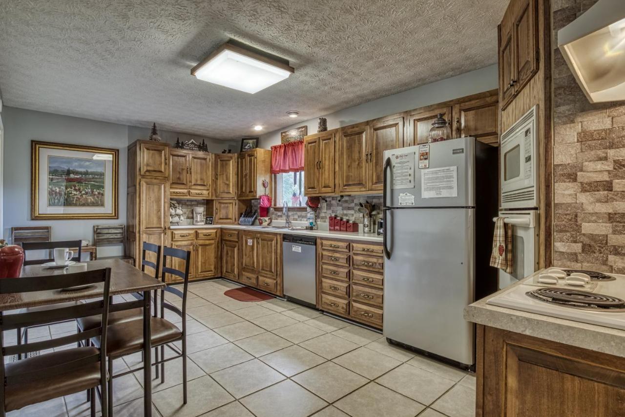 Apple Valley Hideaway, 1089 Of Free Attraction Tickets For Each Paid Day, Dollywood And More! Pigeon Forge Buitenkant foto